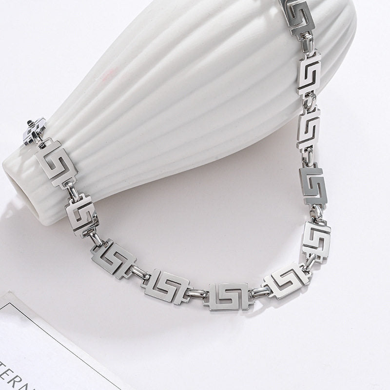 Jewelry with unique double-layer design